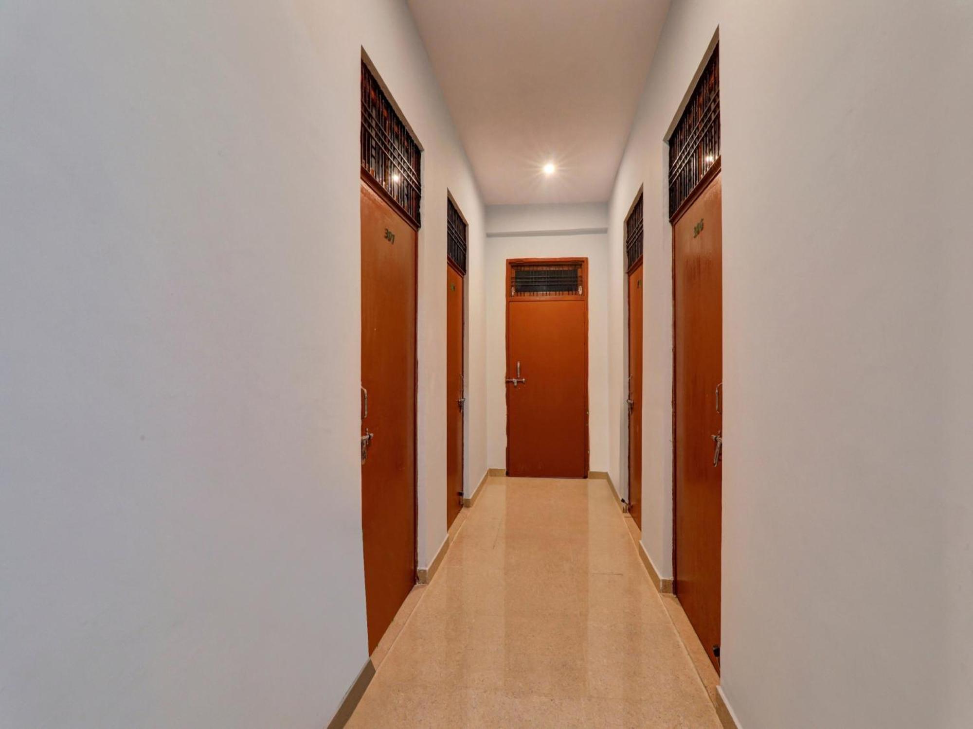 Hotel O Aradhya Galaxy Bhauli Dış mekan fotoğraf